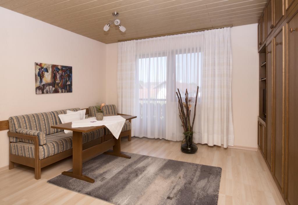 Appartementhaus-Edelweiss Bad Füssing Habitación foto